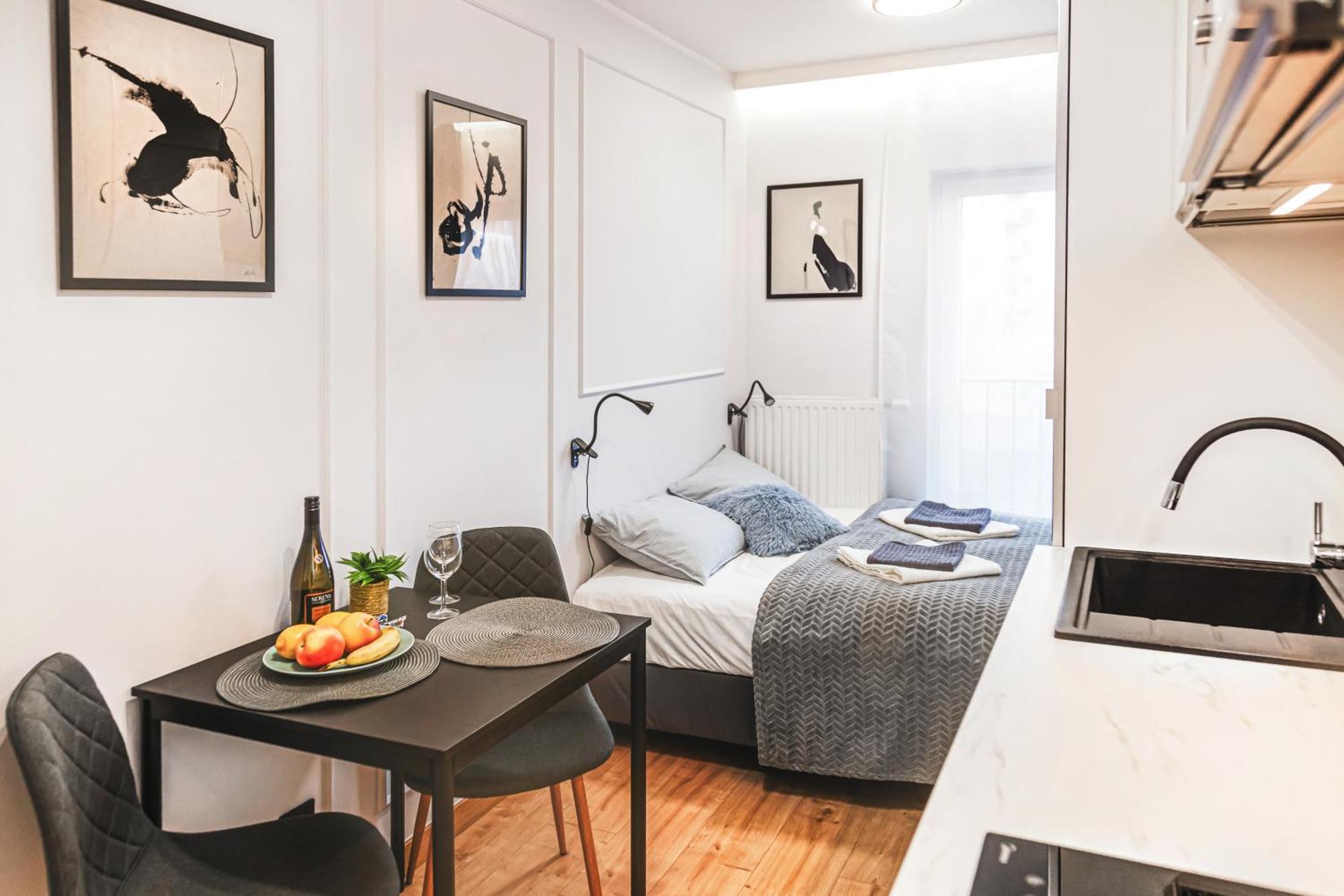 Stylowe Apartamenty W Centrum Wroclaw Exterior photo