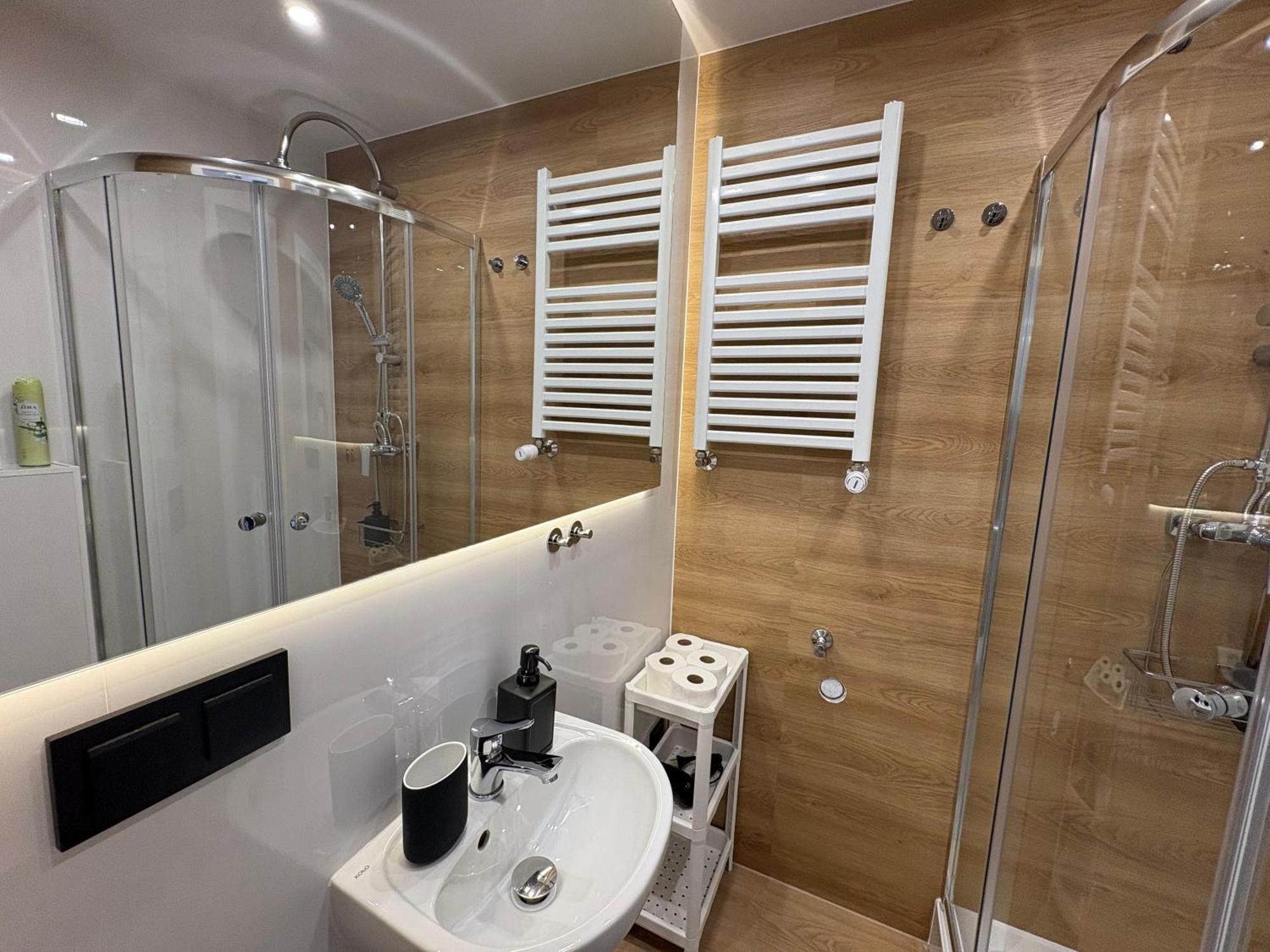 Stylowe Apartamenty W Centrum Wroclaw Exterior photo