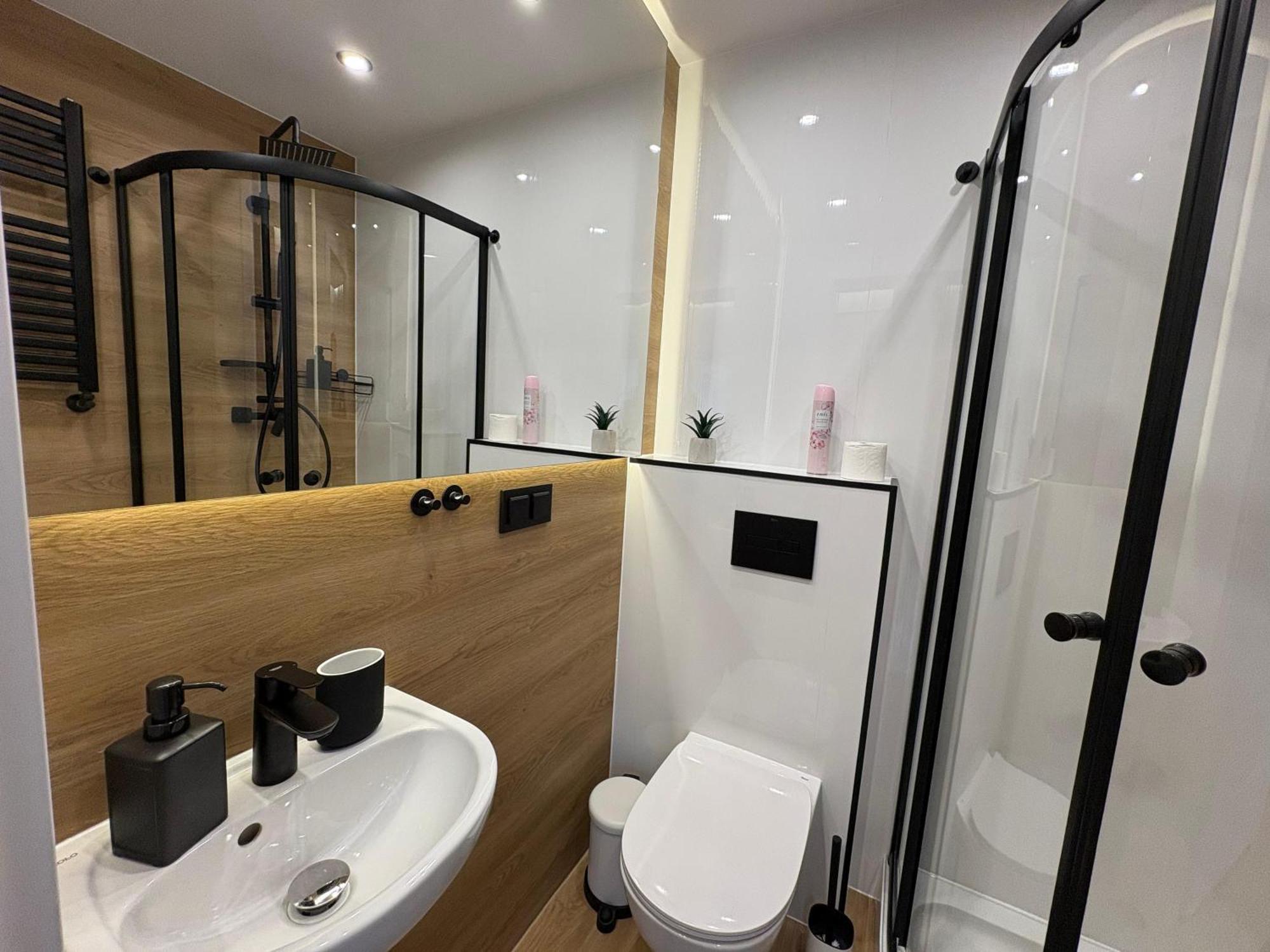 Stylowe Apartamenty W Centrum Wroclaw Exterior photo